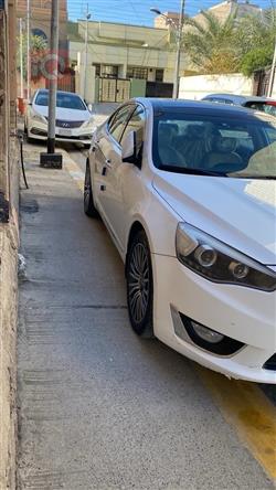 Kia Cadenza